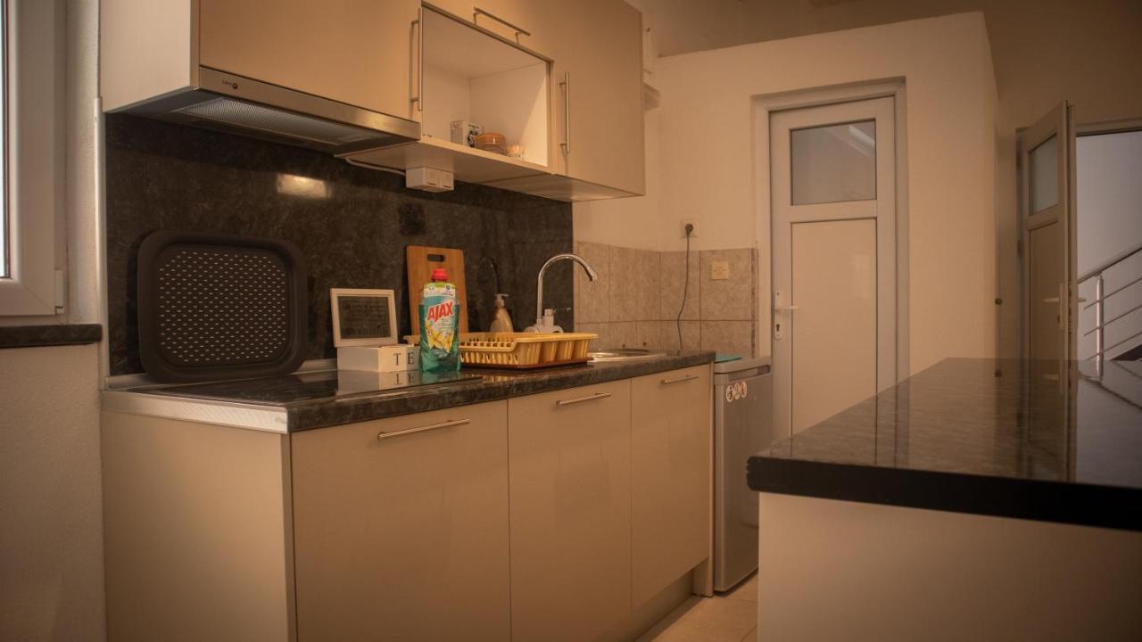 Apartments&Rooms Mido Visoko Exterior foto